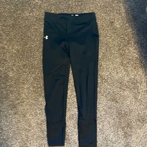 Youth large under armour leggings.